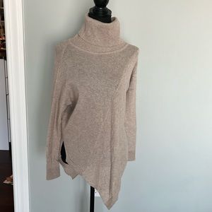 Asymmetrical sweater, great condition